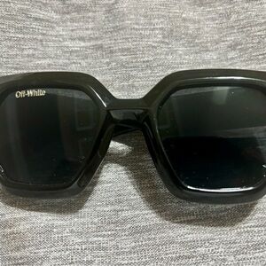 Designer unisex shades